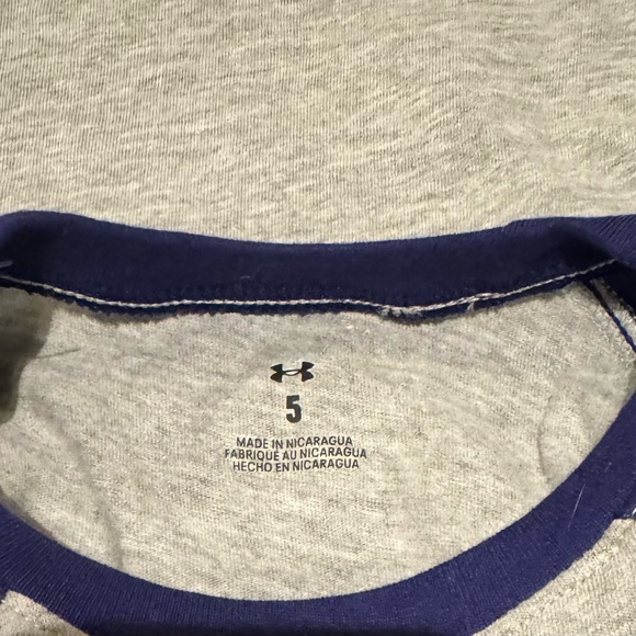 NWT Under Armour t-shirt - Picture 3 of 3